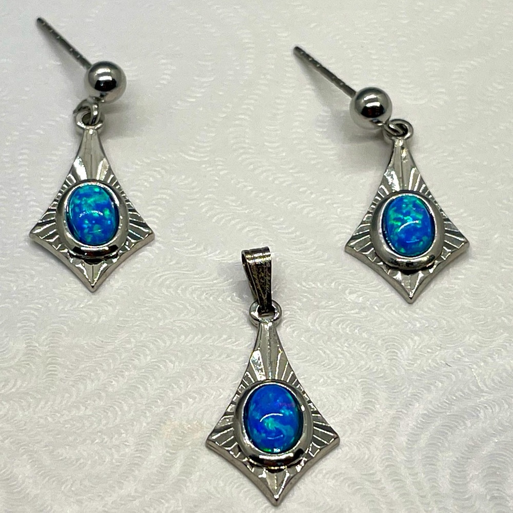 Opal & Silver Earring Necklace Set